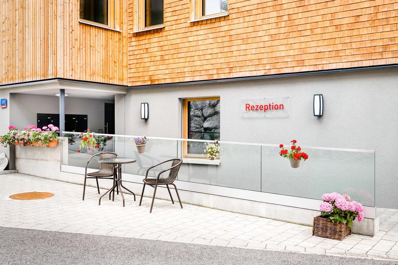 Damuels Appartements Eksteriør bilde